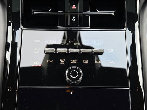 New 2026 Porsche Panamera 4 image 13