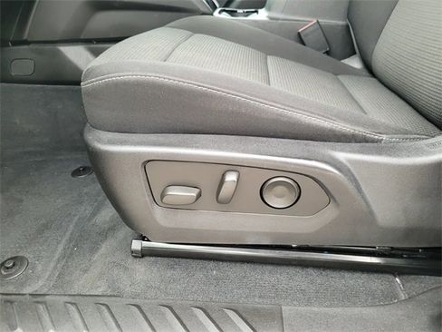 Used 2023 Chevrolet Colorado LT w/ LT Convenience Package II image 26