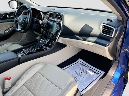 Used 2023 Nissan Maxima Platinum w/ Sport Mat Group image 31
