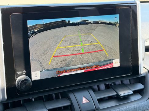 Used 2025 Toyota RAV4 LE AWD/4WD image 17