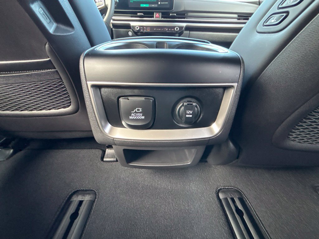 Certified 2026 Kia Carnival SX FWD image 16