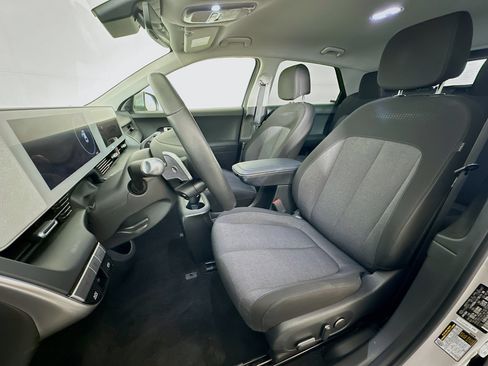 Used 2024 Hyundai Ioniq 5 SEL RWD image 13