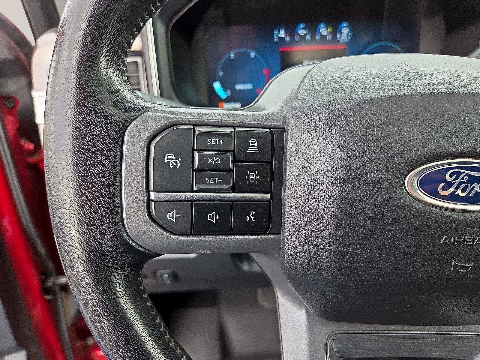 Used 2023 Ford F350 Lariat w/ Lariat Ultimate Package AWD/4WD image 19