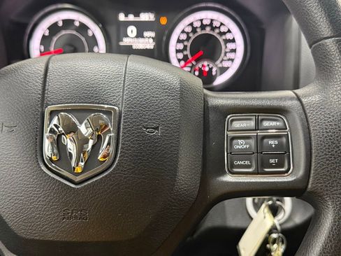 Used 2018 RAM 1500 Express w/ Express Value Package image 10