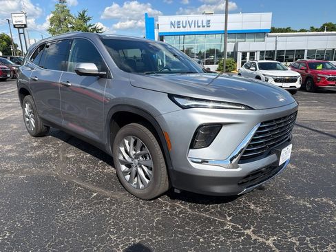 Certified 2025 Buick Enclave Preferred AWD/4WD image 1
