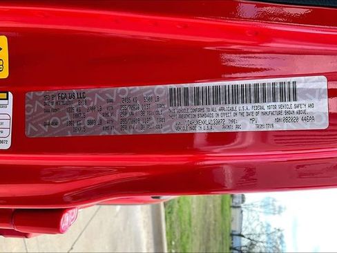 Used 2020 Jeep Wrangler Unlimited Sahara image 35