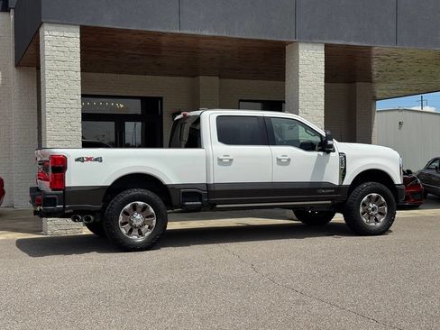 Used 2024 Ford F250 King Ranch AWD/4WD image 15