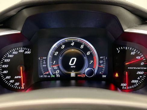 Used 2014 Chevrolet Corvette Stingray Convertible w/ 2LT Preferred Equipment Group RWD image 28