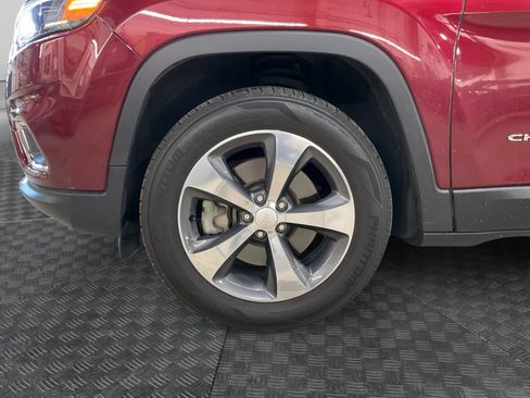 Used 2019 Jeep Cherokee Limited AWD/4WD image 14