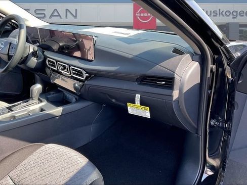 New 2026 Nissan Sentra SV w/ Floor Mat Package FWD image 16