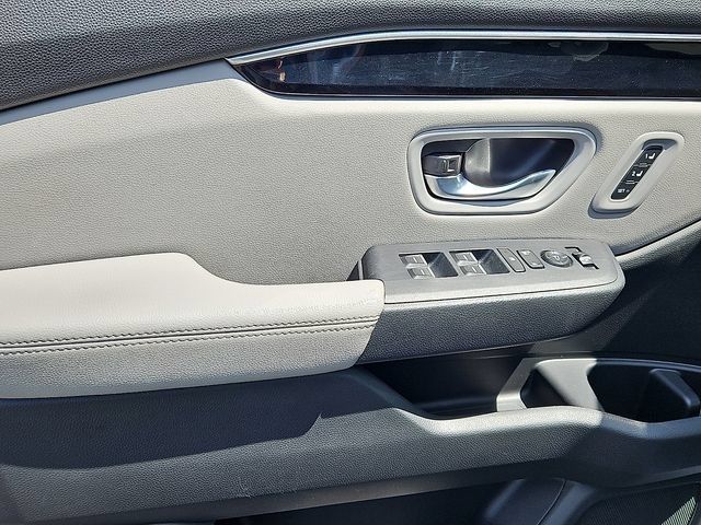Certified 2023 Honda Pilot Touring image 13