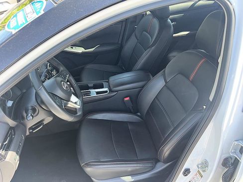 Certified 2024 Nissan Sentra SR w/ SR Premium Package FWD image 13