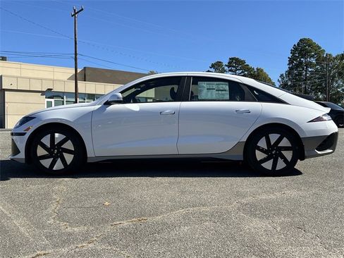 New 2025 Hyundai Ioniq 6 SE image 27