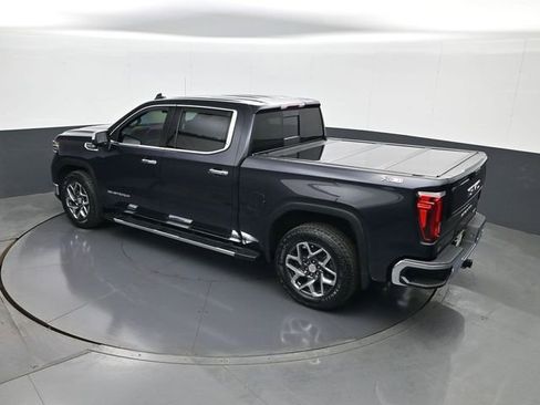Used 2024 GMC Sierra 1500 SLT w/ SLT Premium Plus Package image 19