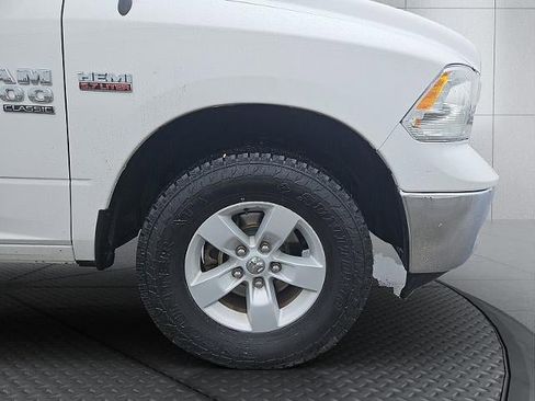 Used 2020 RAM 1500 Classic SLT image 23