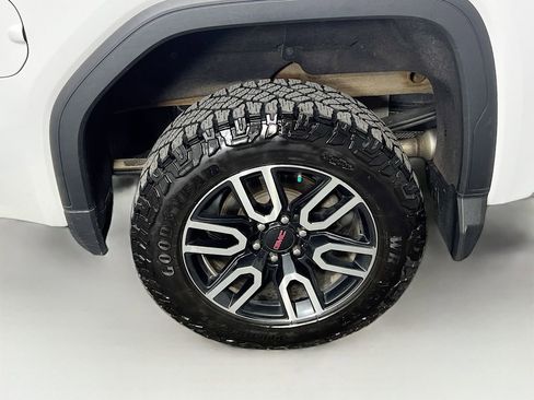 Used 2020 GMC Sierra 1500 AT4 w/ AT4 Premium Package image 28