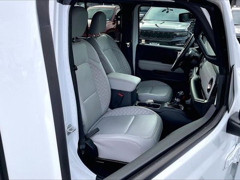 Certified 2022 Jeep Wrangler Unlimited Sahara image 7