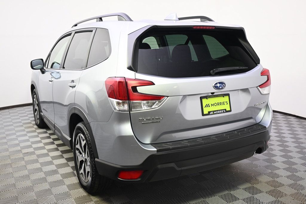 Used 2021 Subaru Forester Premium w/ Popular Package #1 AWD/4WD image 4
