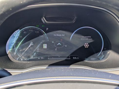 Used 2023 Genesis GV80 3.5T w/ Prestige Package image 10