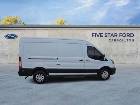Used 2024 Ford Transit 250 148 Medium Roof w/ Load Area Protection Package image 9