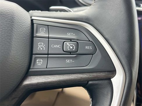 Used 2021 Jeep Grand Cherokee L Limited image 34