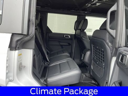 New 2025 Ford Bronco Badlands image 27