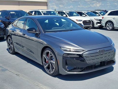 New 2025 Audi S6 e-tron Premium Plus image 8