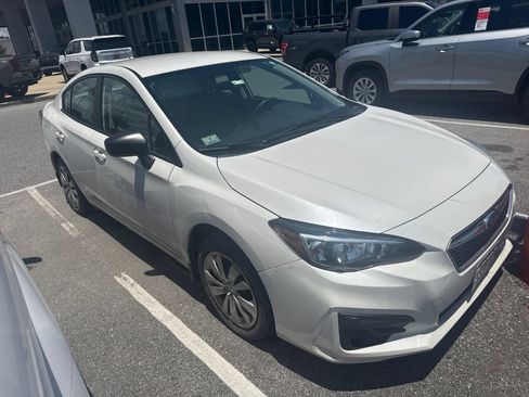 Used 2019 Subaru Impreza 2.0i AWD/4WD image 2