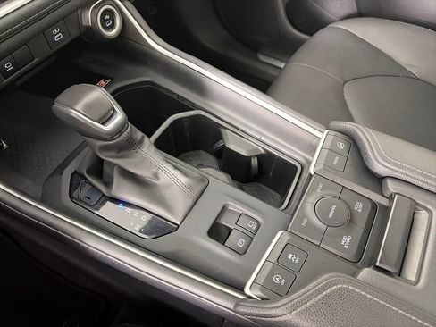Used 2024 Toyota Grand Highlander AWD image 21