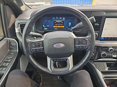 Used 2025 Ford F250 Platinum AWD/4WD image 21