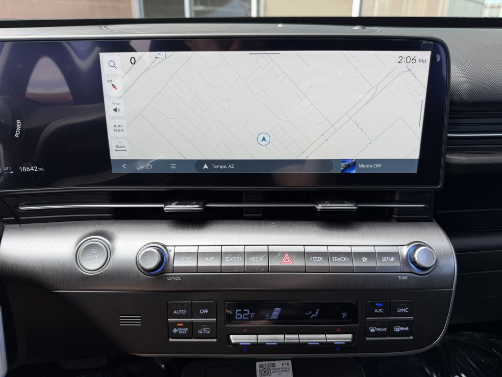 Used 2025 Hyundai Kona SEL FWD image 20