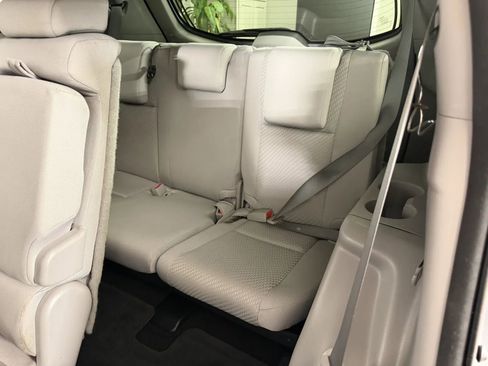 Used 2016 Toyota Highlander LE w/ Protection Package #3 AWD/4WD image 25
