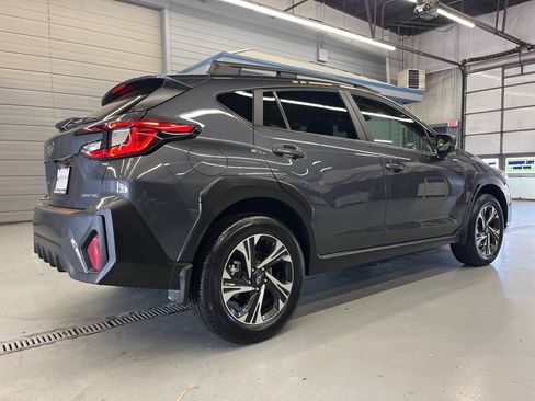 Certified 2024 Subaru Crosstrek 2.0i Premium image 7