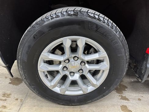 Certified 2022 Chevrolet Silverado 1500 LT image 36