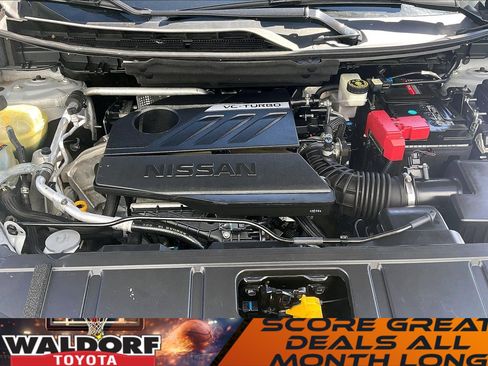 Used 2022 Nissan Rogue SV image 13