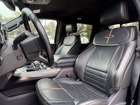 Used 2023 Ford F150 Platinum image 8