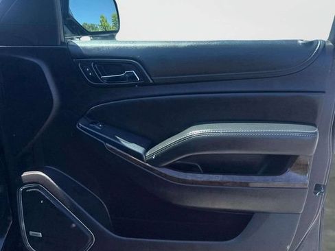 Used 2016 Chevrolet Tahoe LT AWD/4WD image 9