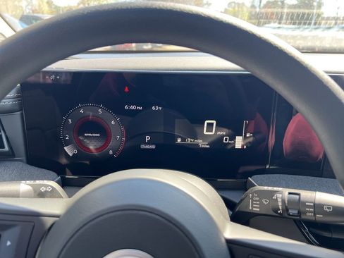 New 2025 Nissan Kicks SV w/ Illumination Package image 10