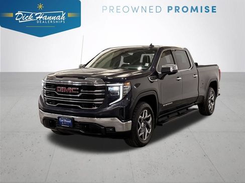 Used 2022 GMC Sierra 1500 SLT w/ SLT Convenience Package AWD/4WD image 1