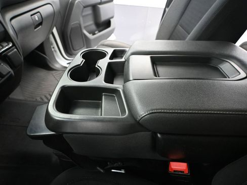 Used 2022 Chevrolet Silverado 1500 Custom Trail Boss image 37