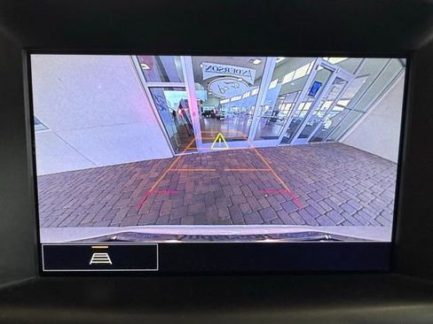 Used 2024 GMC Terrain AT4 image 21