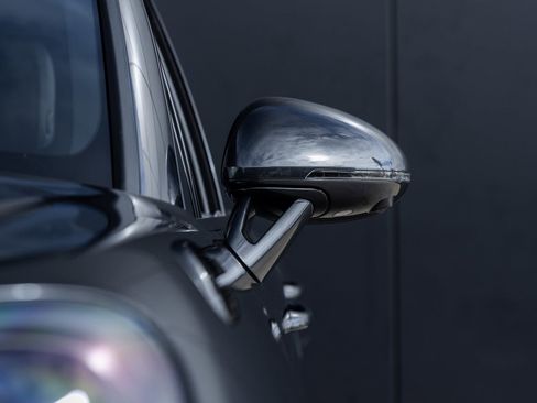 New 2026 Porsche Macan S image 17