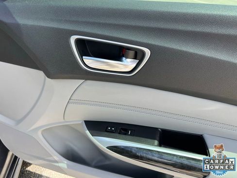 Used 2018 Acura TLX V6 w/ Technology Package FWD image 54