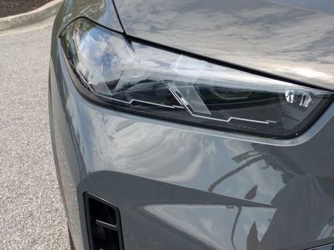 New 2026 BMW X5 xDrive40i w/ M Sport Package image 11