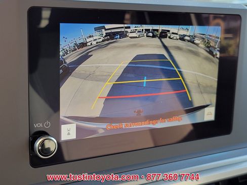 Certified 2025 Toyota Tacoma image 21