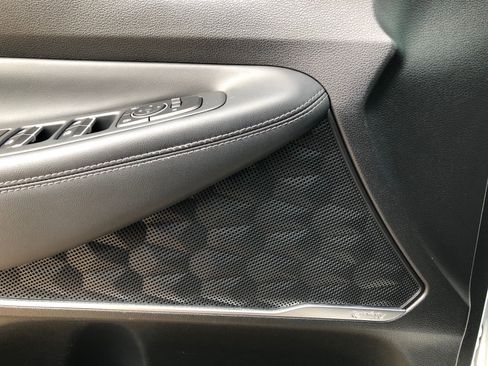 Used 2019 Hyundai Santa Fe AWD image 14