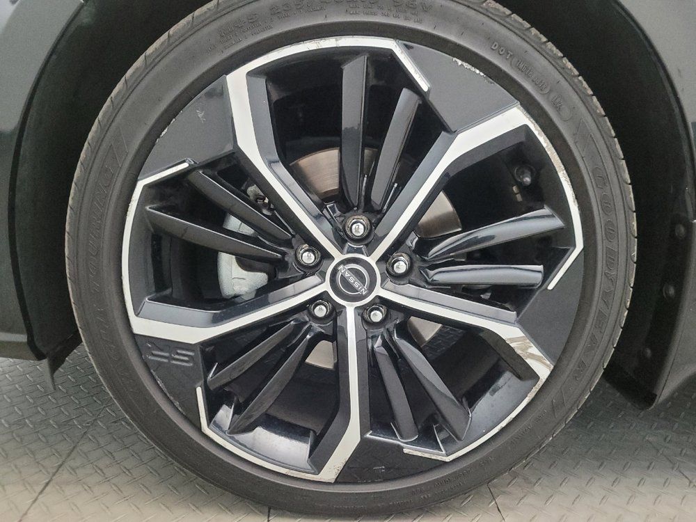 Used 2023 Nissan Altima 2.5 SR w/ SR Premium Package FWD image 31