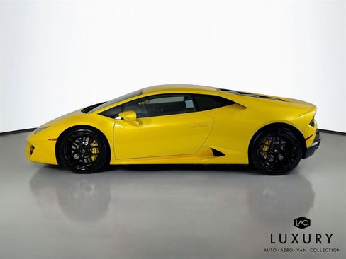 Used 2018 Lamborghini Huracan LP 580-2 RWD image 9