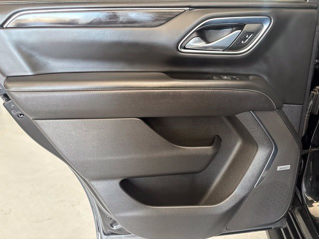 Used 2023 GMC Yukon SLT AWD/4WD image 29