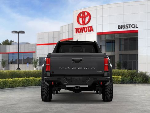 New 2025 Toyota Tacoma Trailhunter image 24